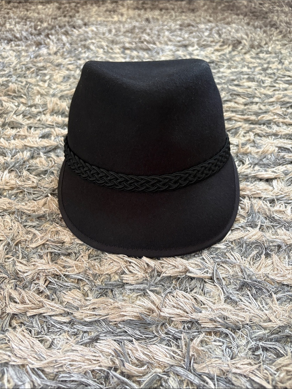 Eric Javits New York Black 100% Wool Water Repellent Newsboy Cap One Size - Picture 2 of 13